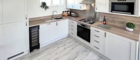 Dishwasher, highchair