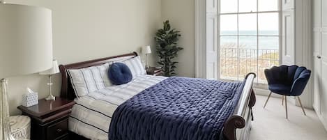 4 bedrooms, free WiFi, bed sheets