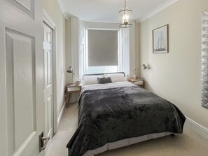 4 habitaciones, wifi gratis y ropa de cama 