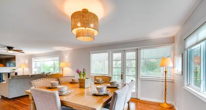 Updated Home: Central Oak Ridge Location