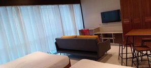 32-inch flat-screen TV with cable channels - Hospedaje Ciste (Panama City)