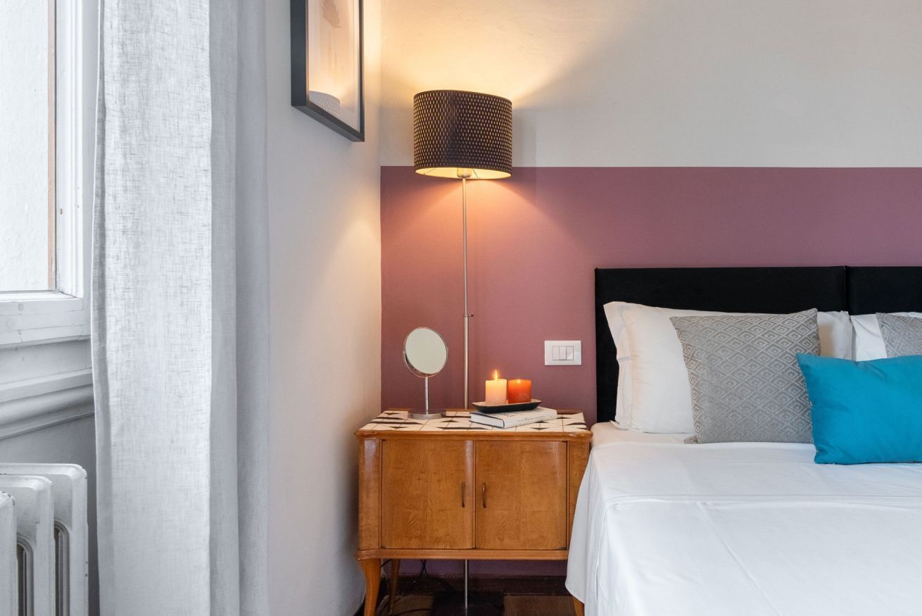 1 habitación, tabla de planchar con plancha, wifi y ropa de cama 