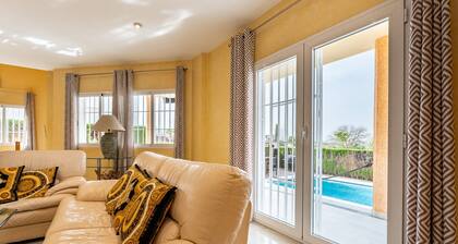 MalagaSuite Villa Fuente de Piedra