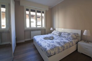 2 Schlafzimmer, Bügeleisen/Bügelbrett, WLAN, Bettwäsche