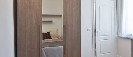 1 Schlafzimmer, Bügeleisen/Bügelbrett, WLAN, Bettwäsche