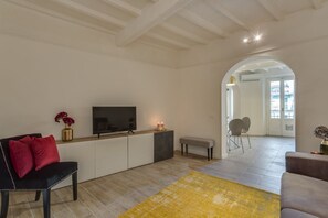 TV - Apartments Florence- Chiara Stylish (Firenze)