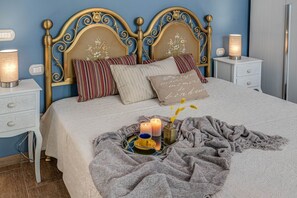 1 chambre, fer et planche à repasser, Wi-Fi