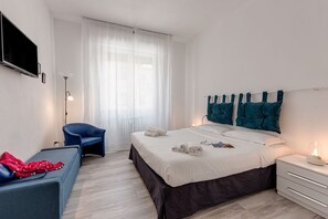2 bedrooms, iron/ironing board, travel crib, WiFi