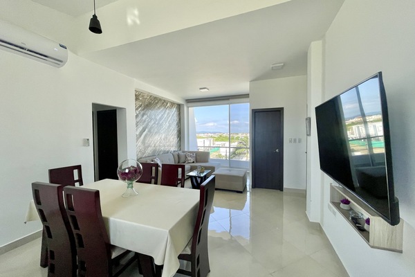 Departamento | Área de sala de estar | Smart TV de 55 pulgadas con canales digitales