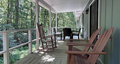 Rock Ridge Base Camp @ DuPont - 6.5 acres, sleeps 5, ride from the house