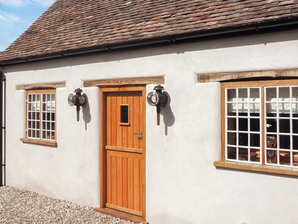 Exterior detail - The Tack Room Cottage (Tarrant Gunville)