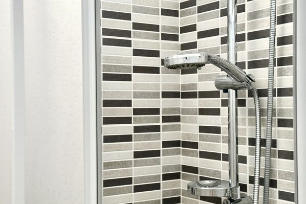 Dutxa, bidet i tovalloles 