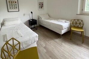 2 bedrooms, WiFi, bed sheets - S334 - Sirolo, wonderful panoramic three-room apartment (Sirolo)