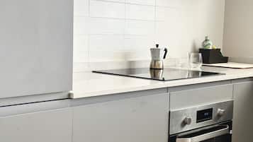 Kühlschrank, Ofen, Geschirrspüler