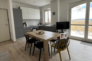 Fridge, oven, dishwasher - S334 - Sirolo, wonderful panoramic three-room apartment (Sirolo)