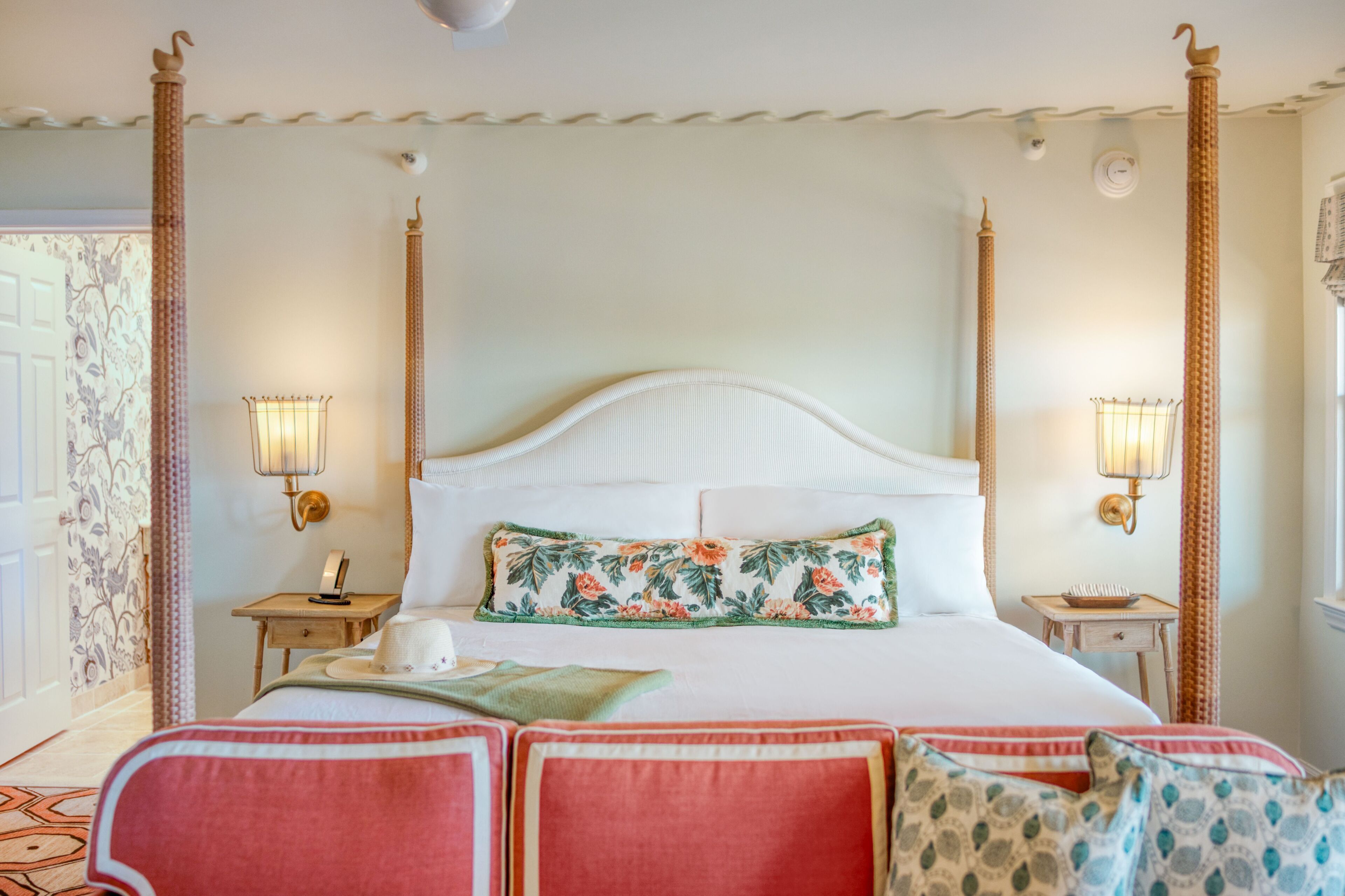 In-room safe, iron/ironing board, free WiFi, bed sheets