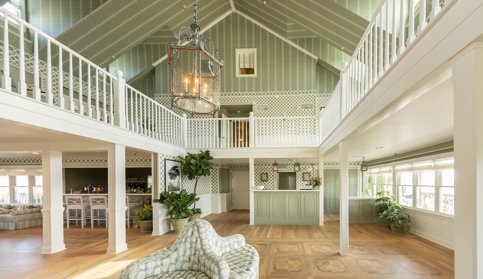 Premium King | Beach Access + Award-winning Spa - Duck, NC
