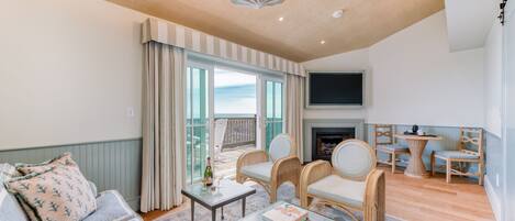 TV, fireplace, offices