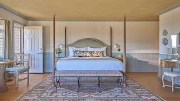 In-room safe, iron/ironing board, free WiFi, bed sheets