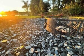 Property grounds - Lakefront Home w/ Swim Spa & Sunset Views (Lake Placid)