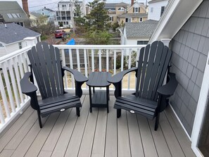 Property grounds - Plum Island Chic Cottage-Steps to Beach!
 (Newbury)