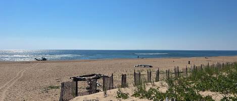 Sun-loungers, beach towels
