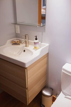 مجففات شعر، مناشف