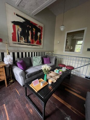 Televisión de 32 pulgadas con canales por cable