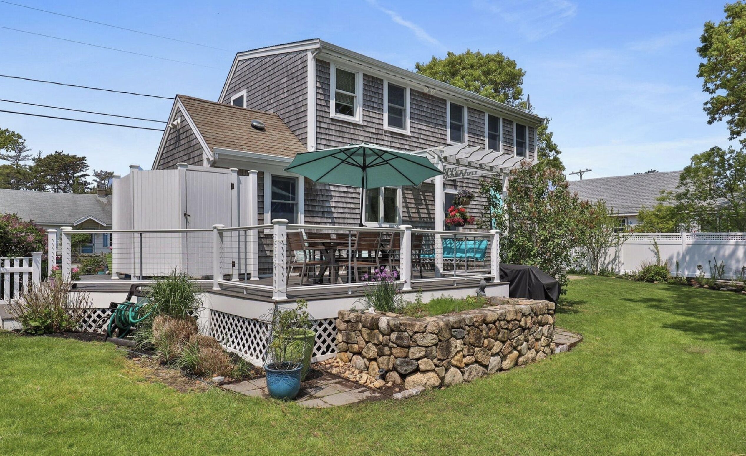 Updated, Walk 4 Minutes to Private Brewster Beach: 166-B