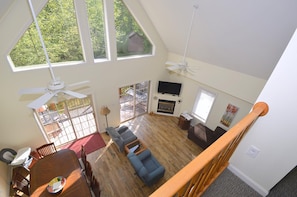 Dining - The Retreat at the Creek - Pet Friendly (Berkeley Springs)