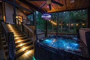 Terrace/patio - Casa Agave - Creek, Ping Pong, Secluded (Broken Bow)