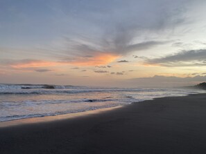 Solsenger og strandhåndklær