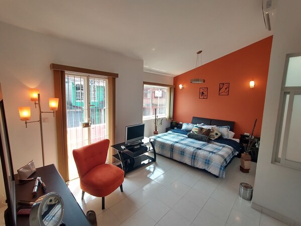 3 Schlafzimmer, Bügeleisen/Bügelbrett, WLAN, Bettwäsche