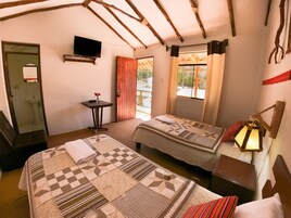 Classic Twin Room, Garden View