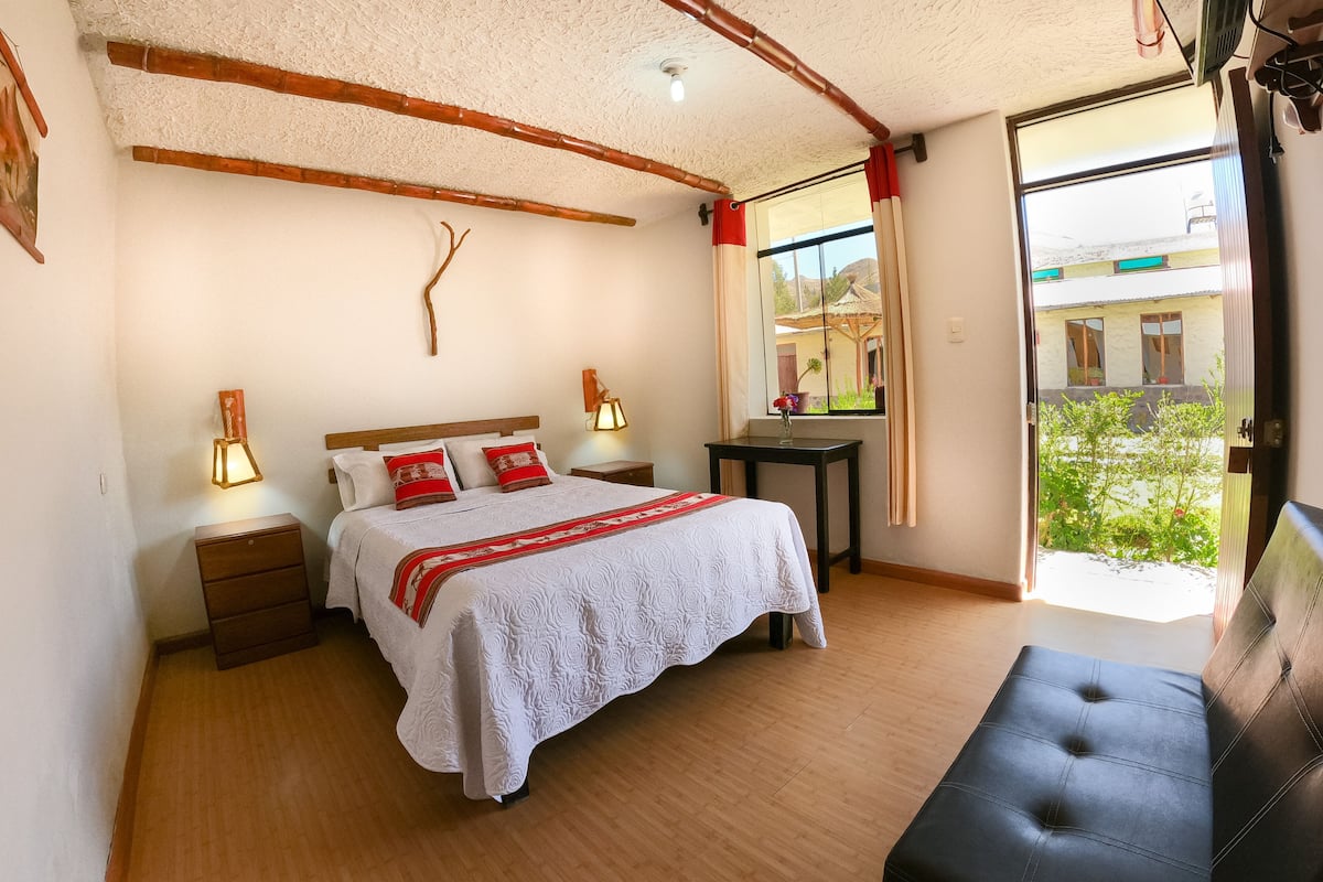 Dúplex clásico, vista al jardín | 1 habitación