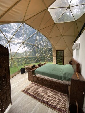 Honeymoon Tent, 1 King Bed, Terrace, Mountain View