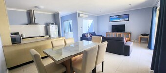 Welcome to Sandy Feet (Unit 55 Seafront Estate) within a stunning complex located right in the heart