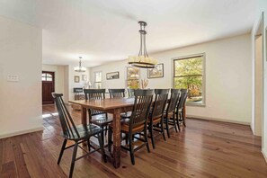 Dining - Riverfront Cabin w/ Hot Tub & Outdoor Movie Screen. Quiet Retreat In The Woods! (Douglasville)