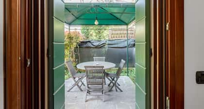Sweety Kalimera House with Private Parking&Garden!