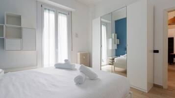 1 camera, una scrivania, ferro/asse da stiro, Wi-Fi