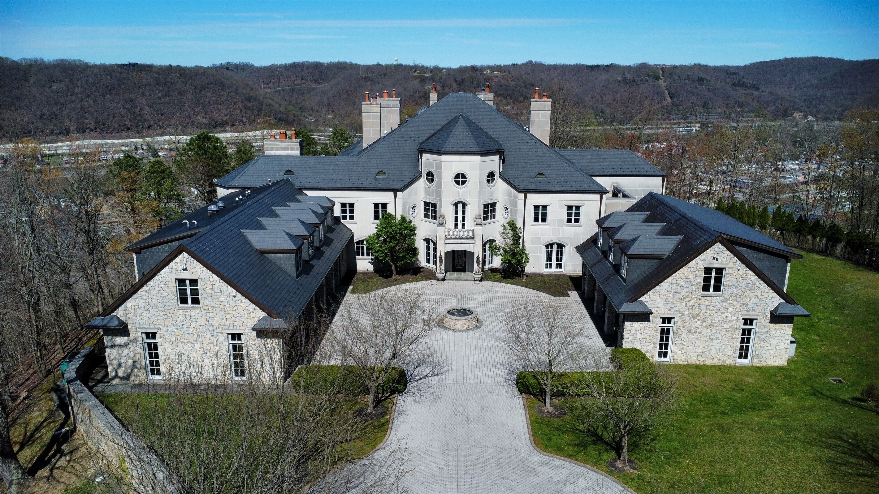 The Charleston Estate