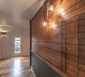 Suite, 1 Queen Bed | Living area | Fireplace - Temperance Hotel (Ladysmith)