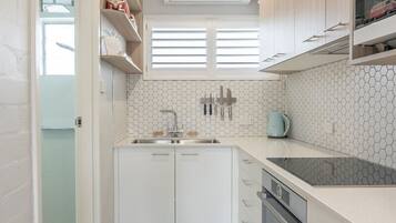 Fridge, microwave, toaster, cookware/dishes/utensils