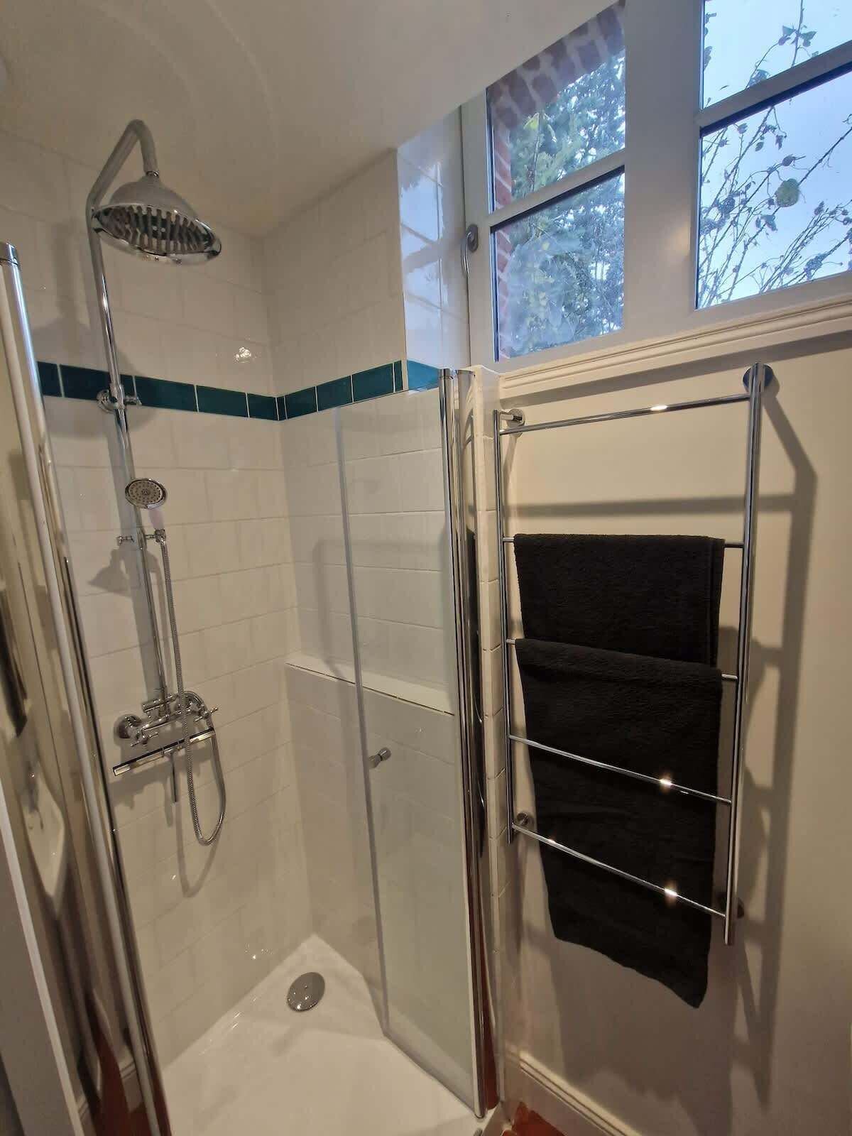 シャワー、ヘアドライヤー