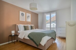 2 Schlafzimmer, Bügeleisen/Bügelbrett, WLAN, Bettwäsche
