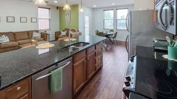 Microwave, oven, stovetop, dishwasher