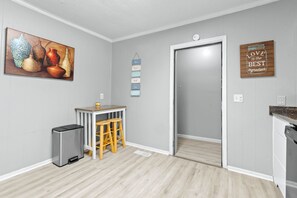 Interior - Breezy and Relaxing (Chattanooga)