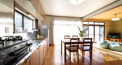 Sea Terrace 4-45