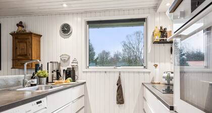 "Juste" - 1.7km from the sea by Interhome