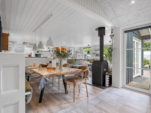 "Juste" - 1.7km from the sea by Interhome